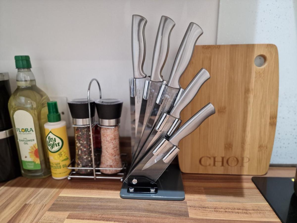 Modern - Travellers & Contractors Welcomed Apartment Watford (Hertfordshire)
